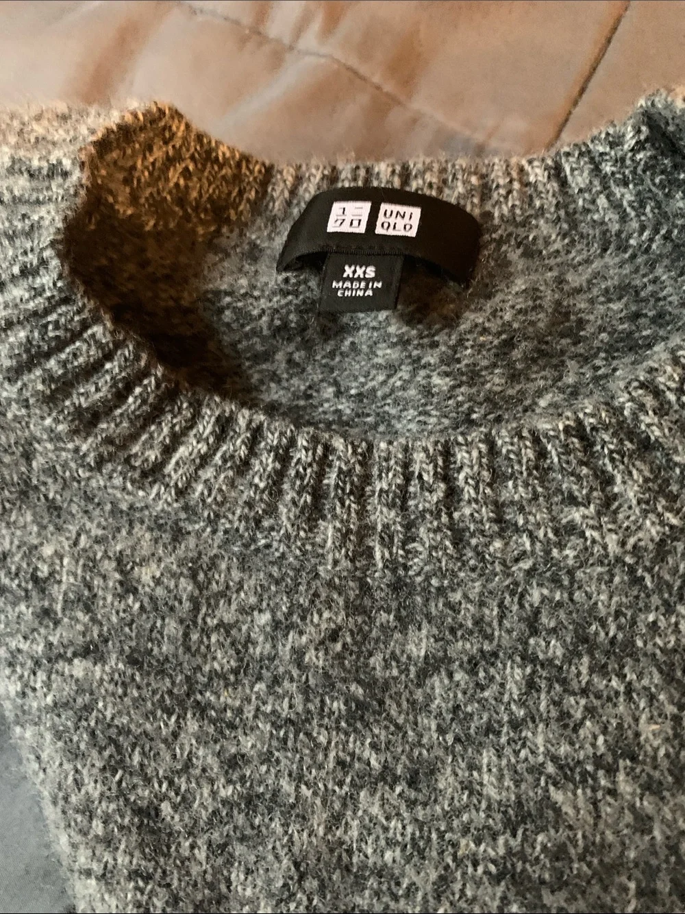 Uniqlo soft knit